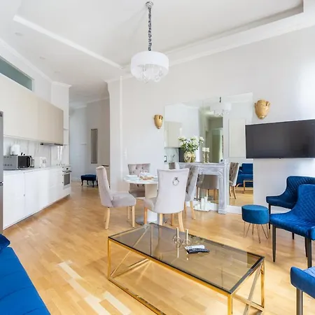 Designer Luxury In The Jewish Quarter Lejlighed *